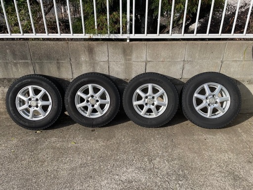 バリ山！　165/80R13 ヨコハマスタッドレス4本セット！