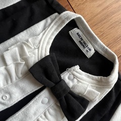 タキシード風　ロンパース　80cm ベビーの画像