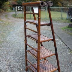 竹製の飾り台・置物台の画像