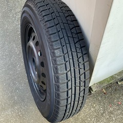 ヨコハマ　スタッドレスタイヤの画像