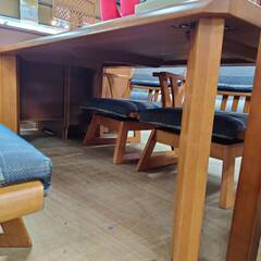 【愛品倶楽部柏店】maruni マルニ木工 ダイニング5点セット 肘付回転チェア 友坐の画像