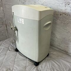 オーム電機 シュレッダー PS-1002 A4サイズ 100V ヘルツフリー 動作確認済 キャスター付 定格時間3分 オフィス家電 Y2428の画像