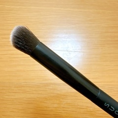 SUQQUアイシャドウブラシの画像