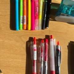 【受取決定】筆記用具　各種　中古の画像