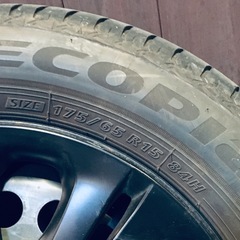 ブリヂストン　エコピア　175/65R15 溝深　1本の画像