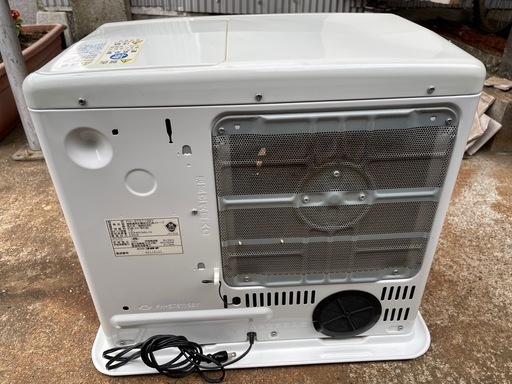 コロナ、石油ファンヒーター木造15畳 値下げ