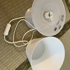 テーブルランプ差し上げますの画像