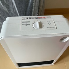 アイリスオーヤマ　電気ヒーターの画像