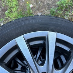 タイヤ4本の画像