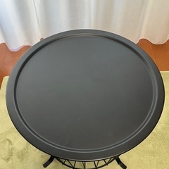 IKEA テーブル　GUALOV の画像