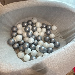 ボールプールの画像