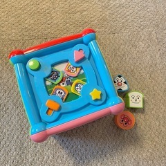 アンパンマン よくばりキューブの画像