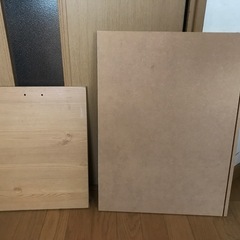 板　端材　2枚　DIYの画像