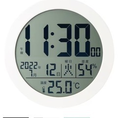 デジタル時計（ニトリ　約5900円）の画像