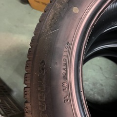 ブリヂストン  VRX2 スタッドレス　215/55R17 4本中古の画像