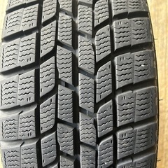 スタッドレスタイヤホイル付き185/60R15の画像