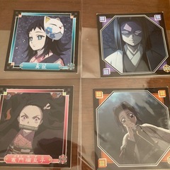 鬼滅の刃⭐︎まとめ売り　フィギュア　缶バッジ　竈門炭治郎　煉獄杏寿郎　おまけ付きの画像
