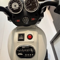 中断中　子供電動バイクの画像