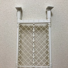 突っ張り棚の画像