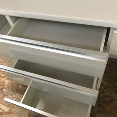 ジャングルジャングル貝塚店　レンジボード　食器棚　ホワイト　大容量　ファミリータイプ　貝塚市　二色浜　リサイクルショップの画像