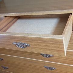 和風　箪笥　タンス　着物の画像
