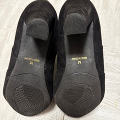 スウェードショートブーツ　Mサイズの画像