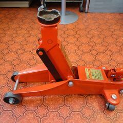 2トン フロアジャッキ 油圧ジャッキ 揚幅135～355mmの画像