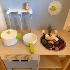 木製　キッチン　おもちゃ
の画像