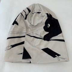 黒猫デザインのシングルサイズ帽子の画像