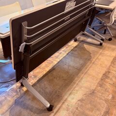 コクヨ 折りたたみテーブル　4台の画像