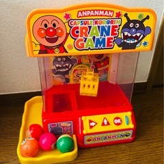 アンパンマン カプセルころりんクレーンゲームの画像