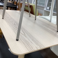 ダイニングテーブル IKEAの画像