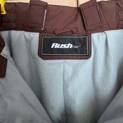 Rush air 婦人用 スキー/スノボウェア(Lサイズ)の画像