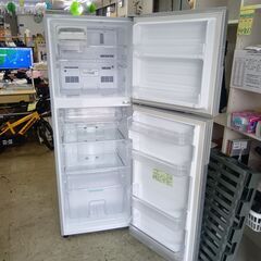 SHARP　225L　２ドア冷蔵庫の画像