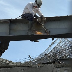 解体、ハツリ、鳶職、軽作業