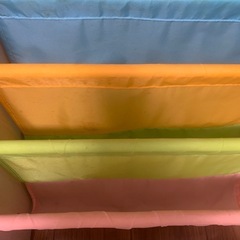 おもちゃ棚の画像