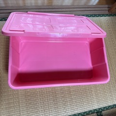 衣装ケースの画像