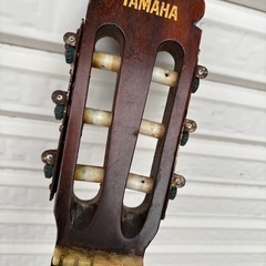 アコースティックギターの画像