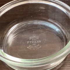 PYREX耐熱ガラス容器　ケーキ型　スポンジ型の画像