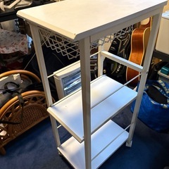 3段ラックの画像