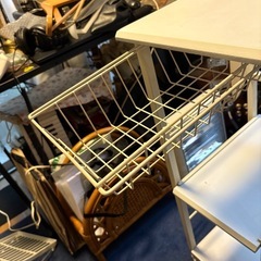 3段ラックの画像