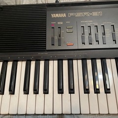 電子キーボード　YAMAHA PSR-31の画像
