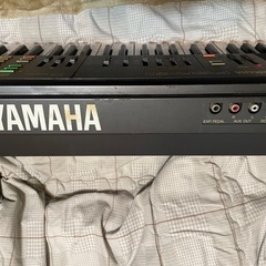 電子キーボード　YAMAHA PSR-31の画像