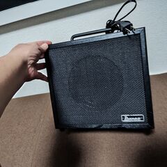 小型ベースアンプ（ジャンク）の画像