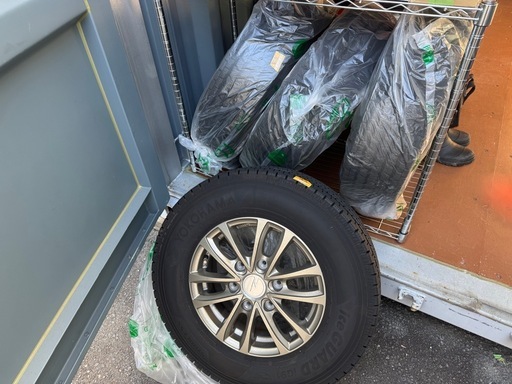 キャラバン用スタッドレスタイヤ