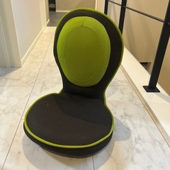 子供用姿勢の良くなる座椅子の画像