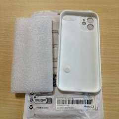 花柄スマホケース iPhone12の画像