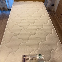 無印ベッドの画像