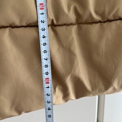 ベージュ ショート丈 オーバーサイズダウンジャケットの画像