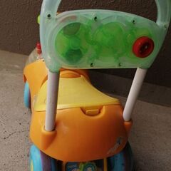 アイデス　乗用玩具　ディズニー　くまのプーさんハッピーベル　赤ちゃん　足けり車　手押し車　プーさん　の画像